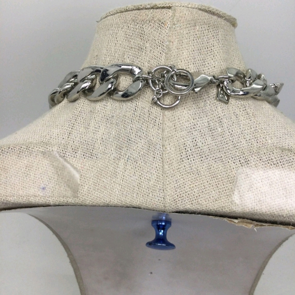 Banana Republic Faux Pearl Fringe Statement Necklace 16" EUC - Picture 3 of 5